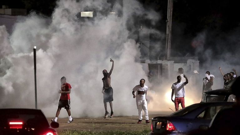 ΗΠΑ: Συγκρούσεις σε διαδηλώσεις στο Μέμφις – Τουλάχιστον 24 αστυνομικοί τραυματίες