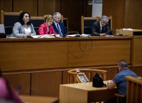 Δίκη Χρυσής Αυγής: Συνεχίζουν να δηλώνουν άγνοια οι κατηγορούμενοι