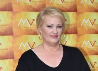 Άση Μπήλιου: Οι ζωδιακές προβλέψεις για το καλοκαίρι (vid)