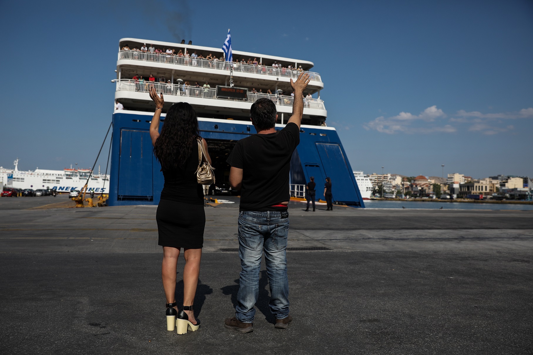 Διακοπές 2019: Άρχισε η “μεγάλη έξοδος” των Αθηναίων – Αυξημένη η κίνηση στα λιμάνια