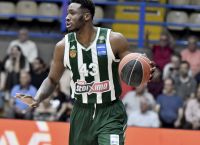 Θανάσης Αντετοκούνμπο: Δεν βρίσκεται στη λίστα του Μπλατ για Ολυμπιακό