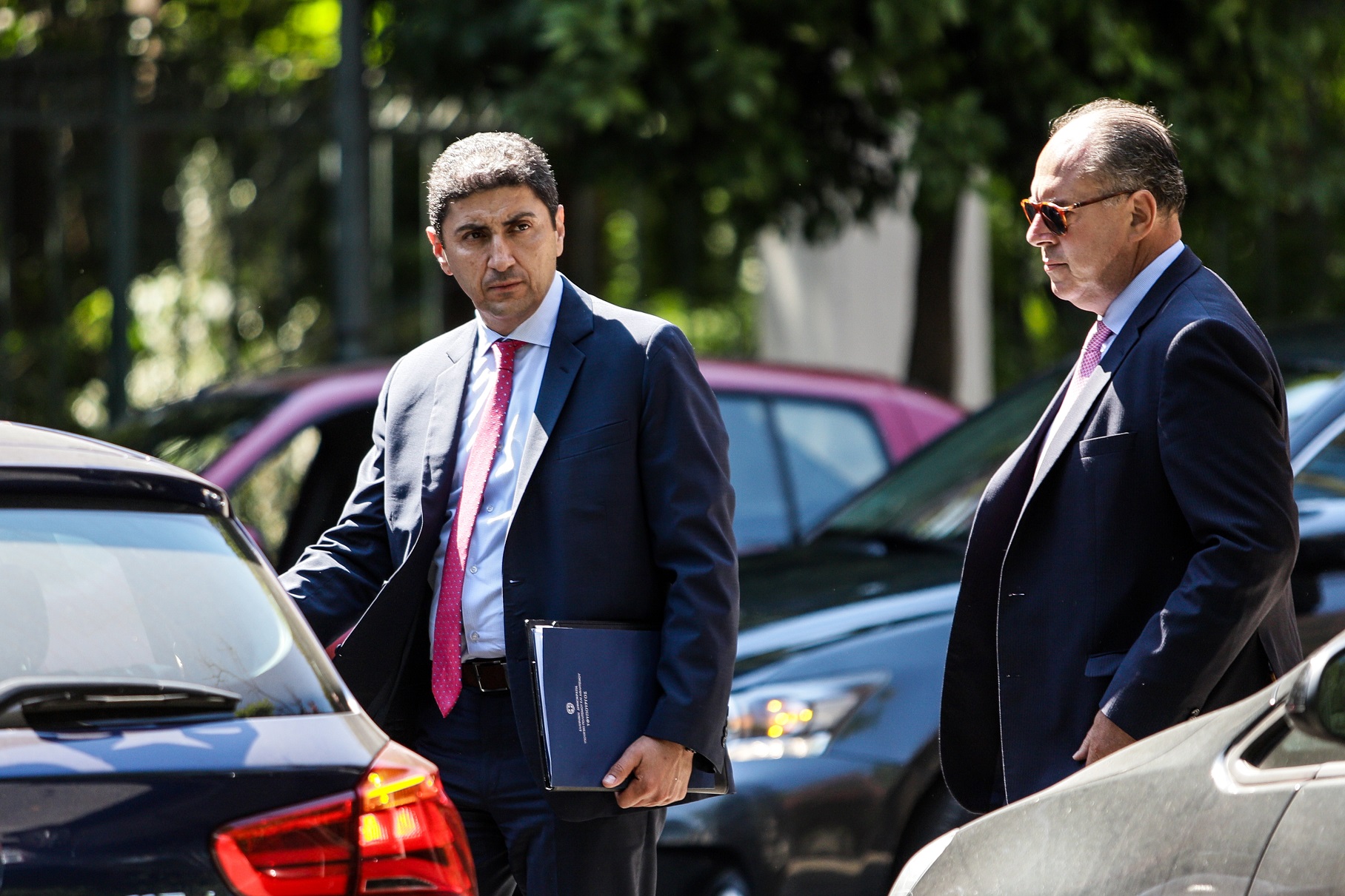 Λευτέρης Αυγενάκης: Συνάντηση με ανθρώπους της UEFA – Οι δηλώσεις των δύο πλευρών