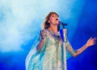 Florence and The Machine: Εξαντλήθηκαν τα εισιτήρια για τη δεύτερη συναυλία στο Ηρώδειο