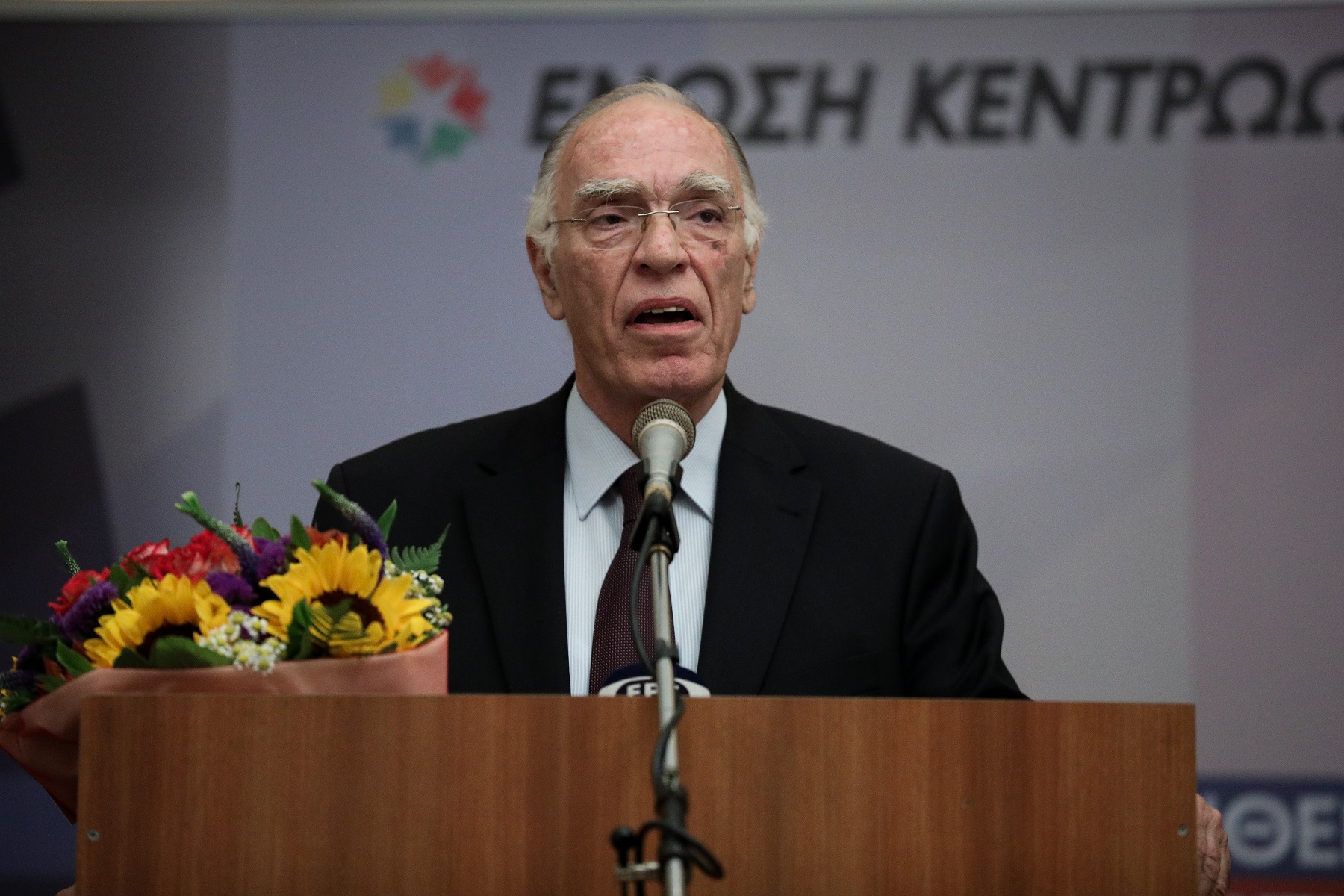Ένωση Κεντρώων: Αυτός είναι ο αντικαταστάτης του Βασίλη Λεβέντη στην προεδρία