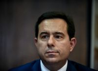 Νότης Μηταράκης: Απαντήσεις από τον ΣΥΡΙΖΑ στην ατάκα για τις κατσαρίδες (pics)