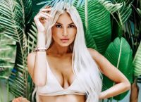 Αλεξάνδρα Παναγιώταρου: Πόζαρε topless και “τάραξε” το instagram (pics)