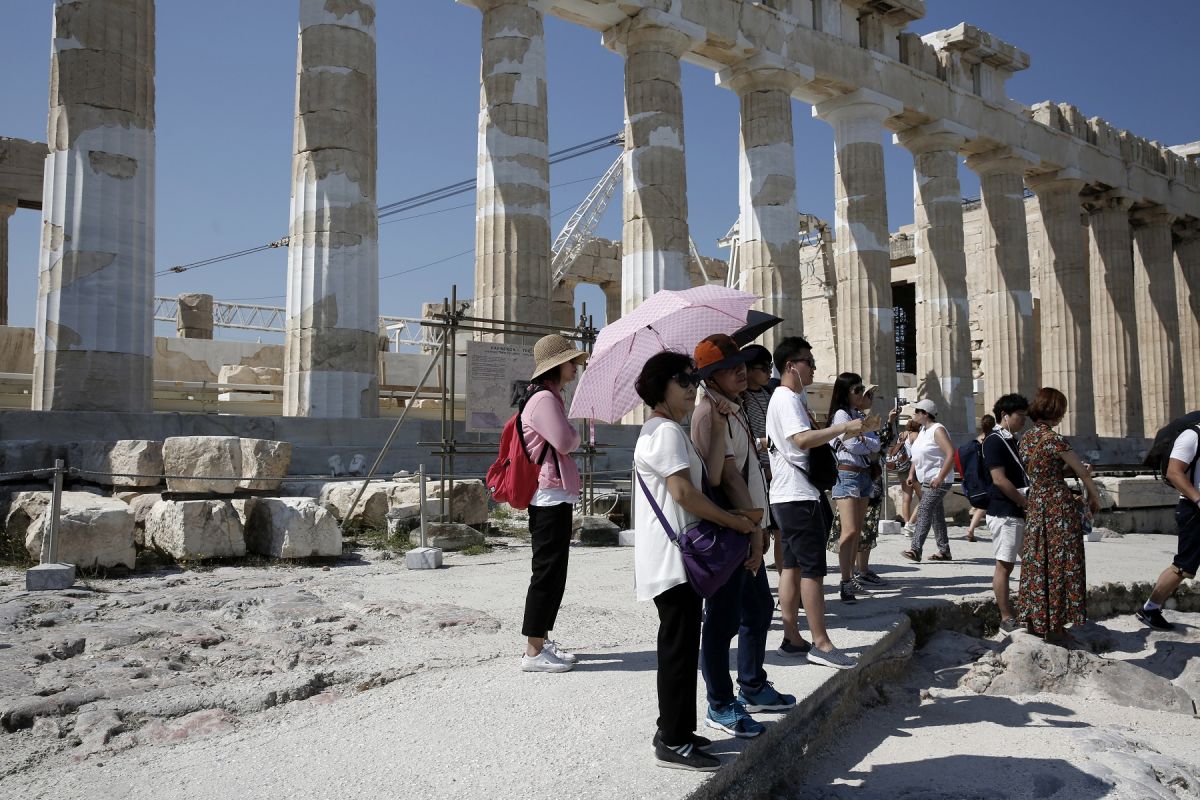 Ακρόπολη: Επιτέλους γιατρός στον αρχαιολογικό χώρο