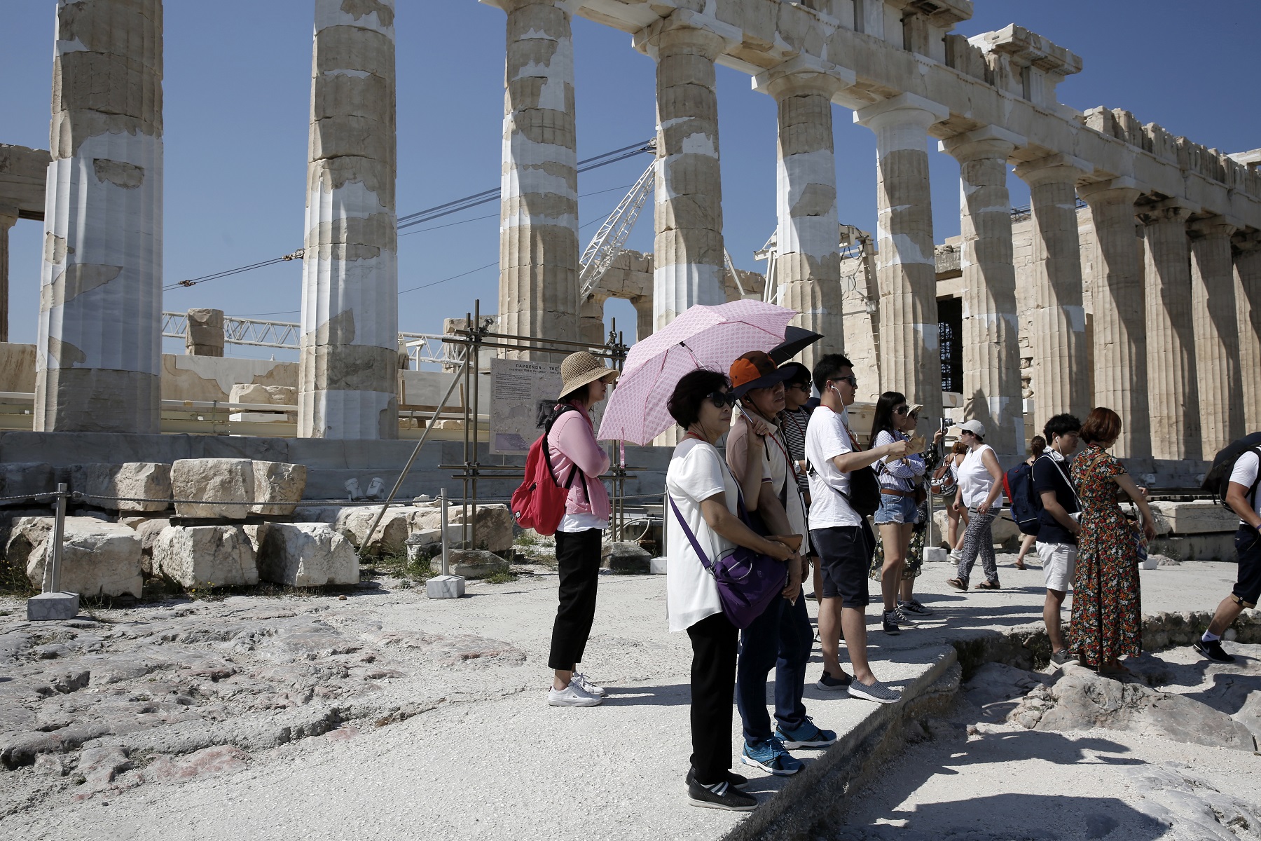 Ακρόπολη: Επιτέλους γιατρός στον αρχαιολογικό χώρο