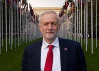 Brexit: Ο Κόρμπιν οδεύει προς αναμέτρηση με μέλη του κόμματος