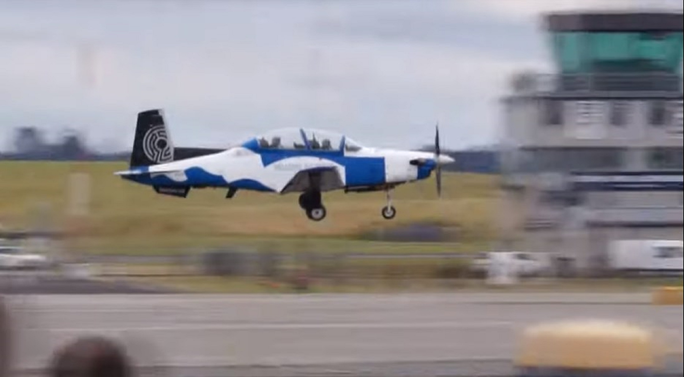 Πολεμική Αεροπορία: Πρωτιά για την ομάδα “Δαίδαλος” σε επίδειξη στη Βρετανία (vid)