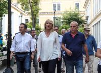 Ρένα Δούρου: “Αλλαγή μέσα από διάλογο με τους πολίτες”