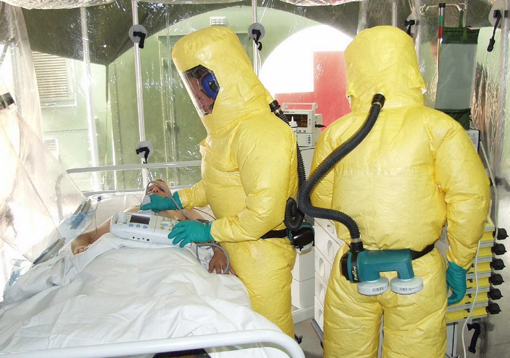 Έμπολα: Παγκόσμιος συναγερμός από την ΠΟΥ για τον ιό