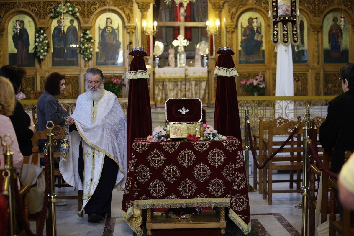 Εκκλησίες κορωνοϊός: Νέα μέτρα – Τι θα ισχύει