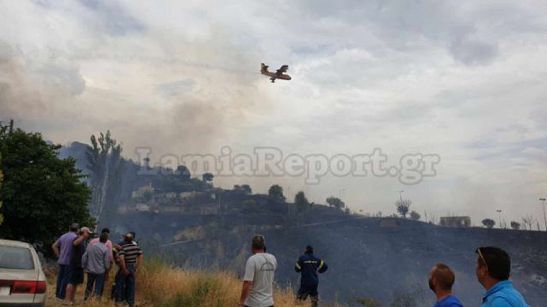 Φωτιά τώρα: Τέσσερις πυρκαγιές στη Φθιώτιδα – Εκκενώθηκαν σπίτια στη Δίβρη (pics&vids)