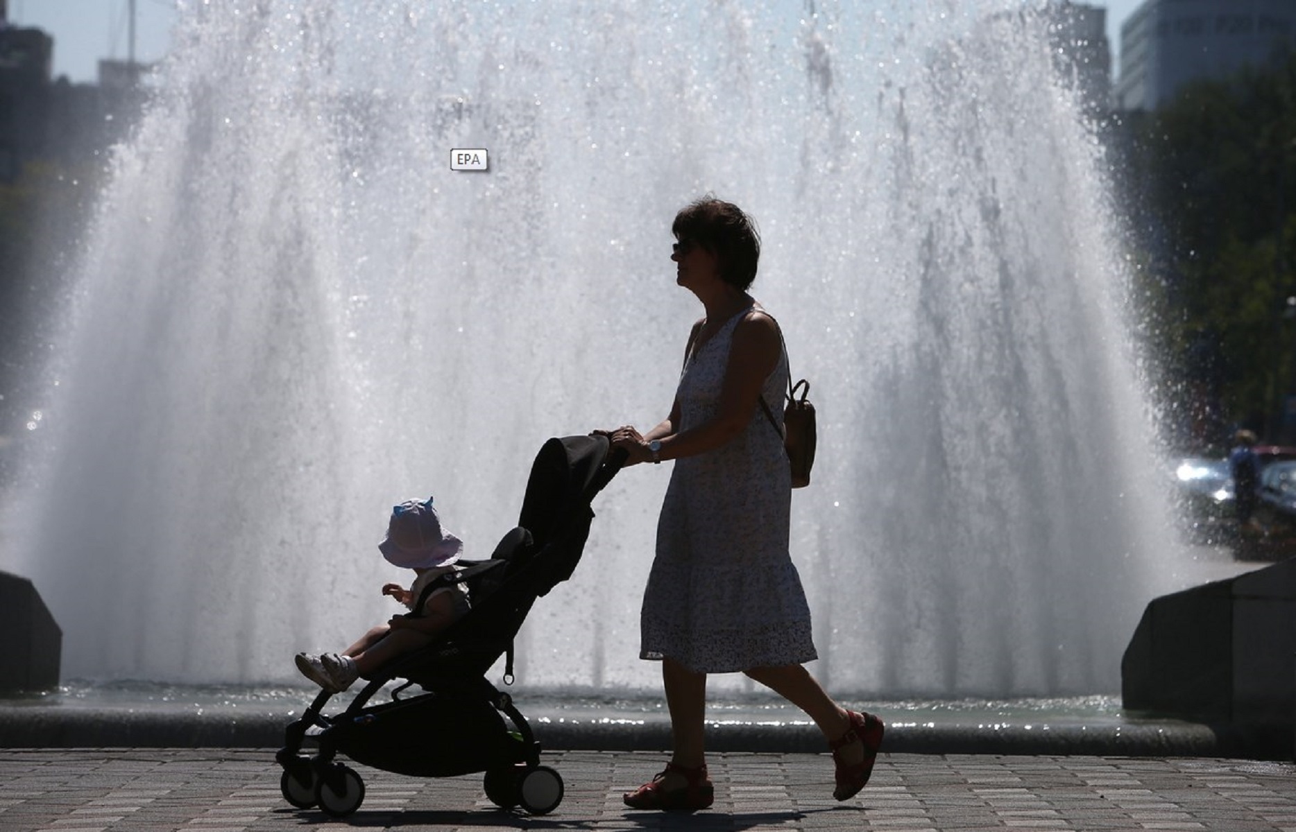 Καιρός: Το νέο κύμα καύσωνα έχει θέσει την Ευρώπη σε κατάσταση “συναγερμού”