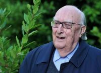 Αντρέα Καμιλέρι: Πέθανε ο σπουδαίος Ιταλός συγγραφέας