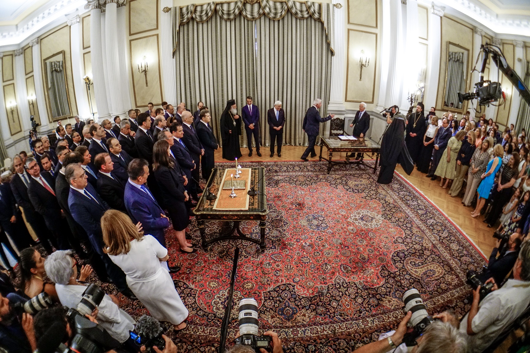 Νέα κυβέρνηση: Όλα όσα έγιναν στις παραδόσεις – παραλαβές των υπουργείων (pics)