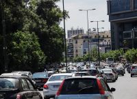 Κίνηση στους δρόμους: Μπλοκαρισμένοι οι οδηγοί στη Κατεχάκη – Έσπασε αγωγός