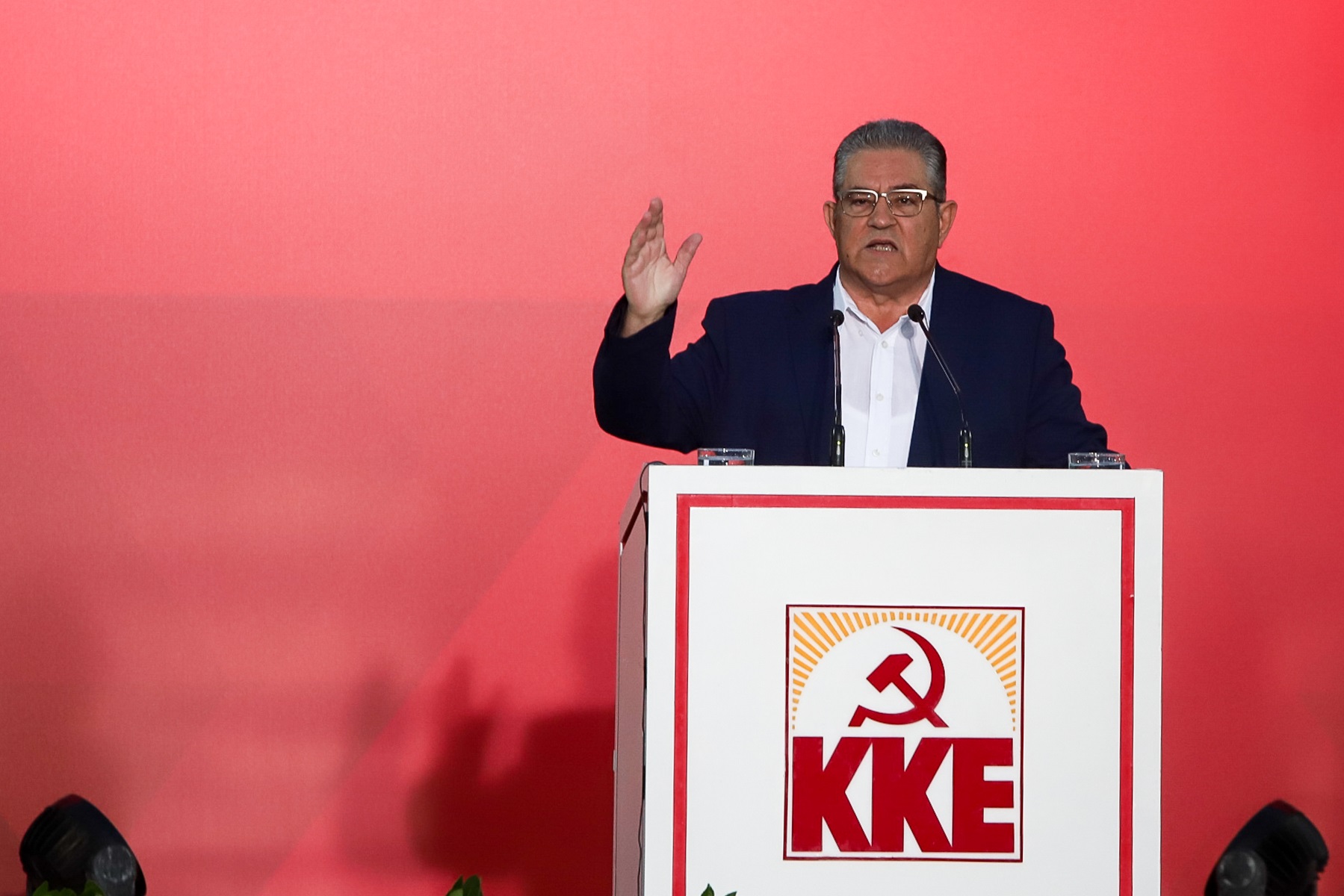 Δημήτρης Κουτσούμπας: “Το ΚΚΕ θα είναι μια πραγματική δύναμη πίεσης, αντίστασης και οργάνωσης του αγώνα”