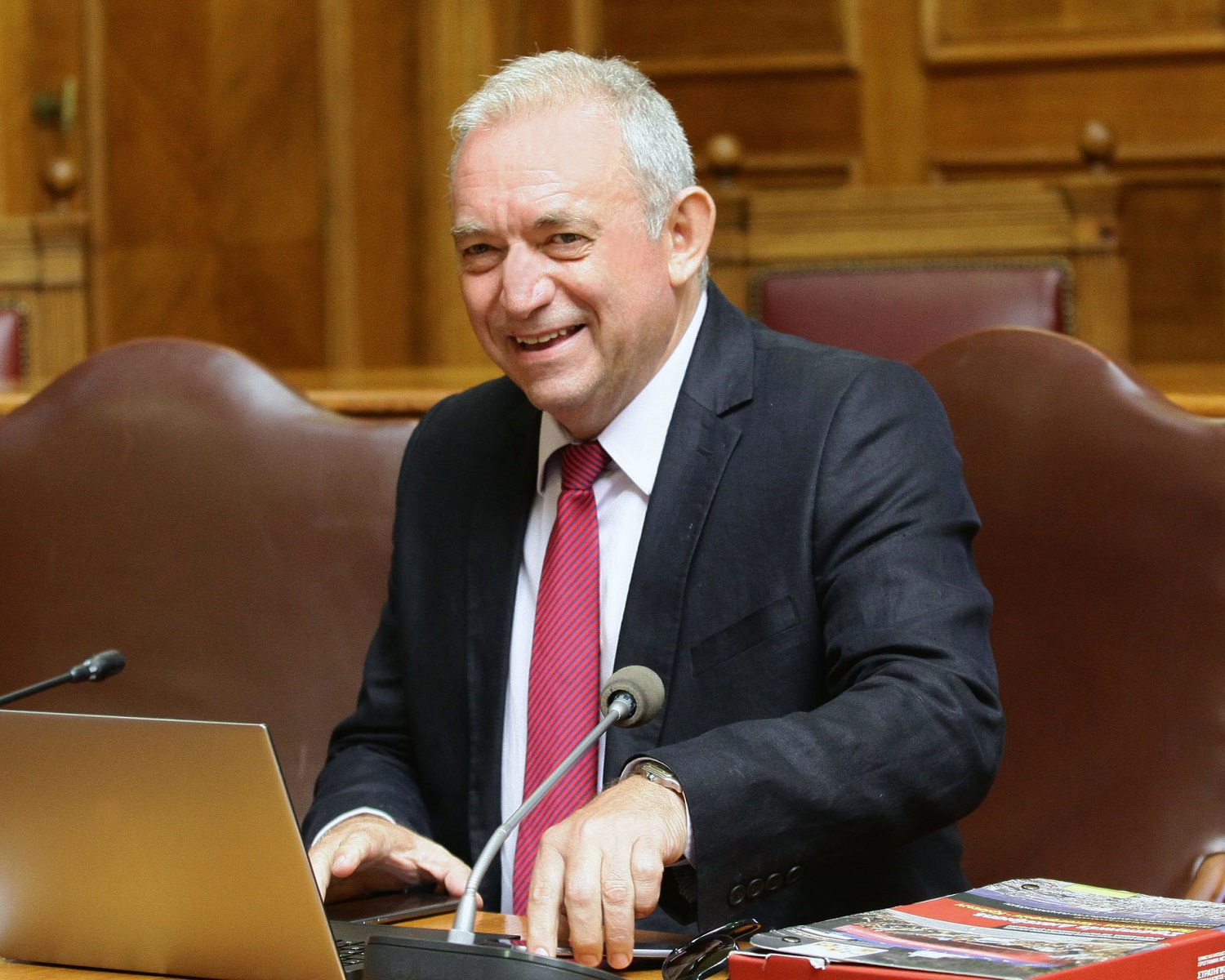 Λέκκας στο Pagenews.gr: «Οι πολίτες να μη δίνουν σημασία σε φημολογίες – Χρειάζεται ψυχραιμία»