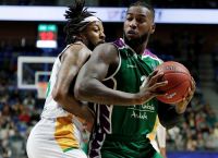 Ολυμπιακός: Λεσόρτ και Εντούρ στη λίστα του Μπλατ (vids)