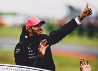 Λιούις Χάμιλτον: “Δεν ξέρω τι μπορεί να συμβεί με τη Ferrari”