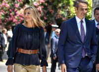 Μαρέβα Μητσοτάκη: Έκλεψε τις εντυπώσεις στην ορκωμοσία της νέας κυβέρνησης (pics)