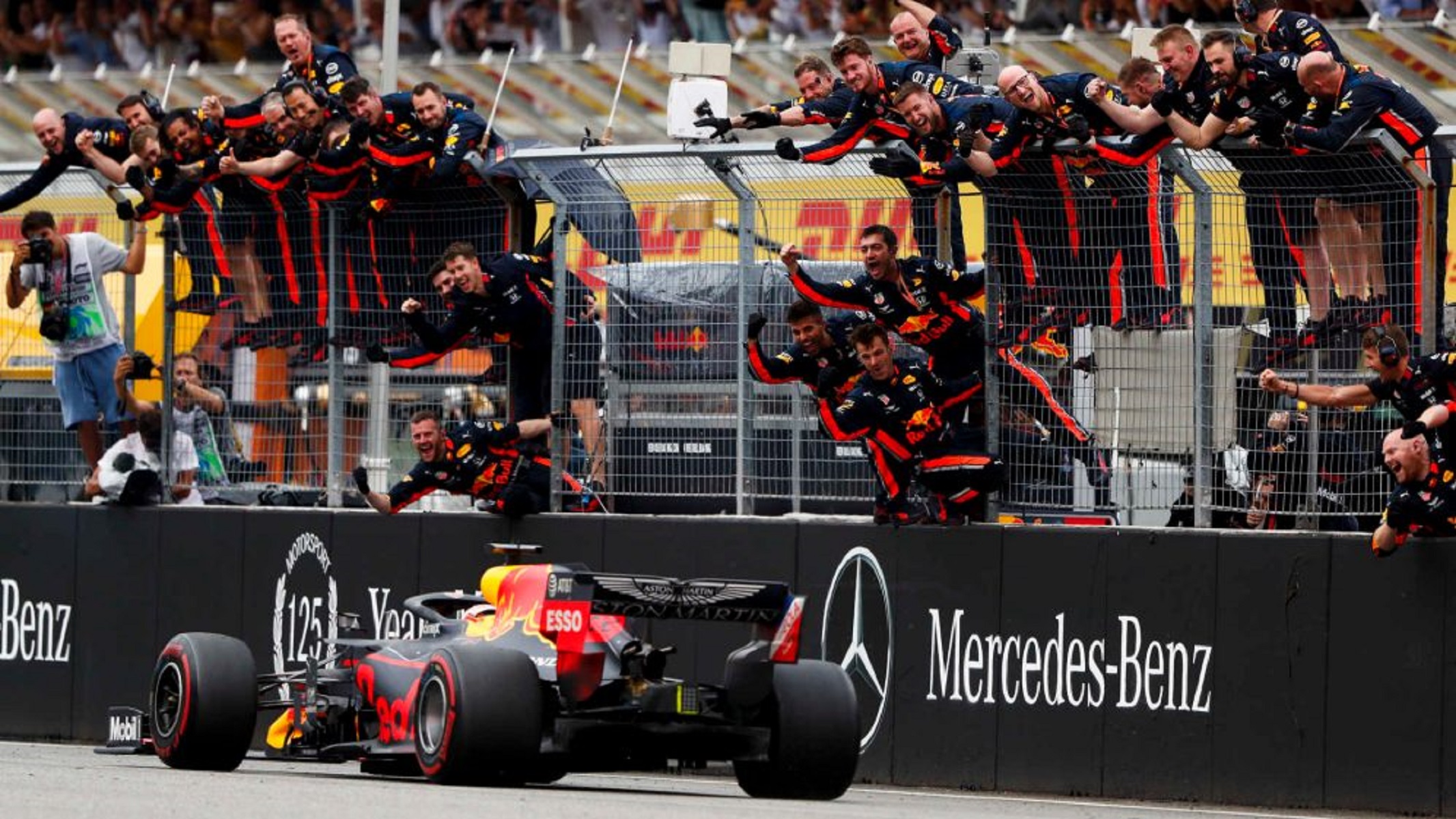 Max Verstappen: Νικητής στο Γκραν Πρι της Γερμανίας (vid)