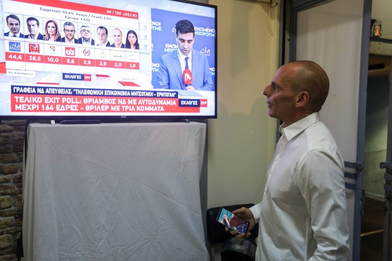 Βαρουφάκης: “Ο λαός τιμωρεί τις κυβερνήσεις που του επιβάλλουν μνημόνια”