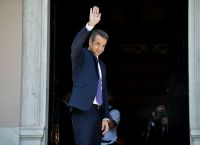 Η πρώτη κρυάδα και το καθήκον του νέου πρωθυπουργού