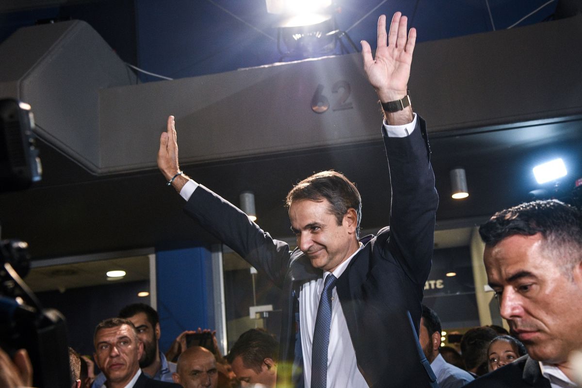 Εκλογές 2019: Ορκίζεται πρωθυπουργός στη 1 ο Μητσοτάκης – Ποιοι ράβουν υπουργικό κοστούμι