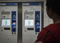 Μέσα Μεταφοράς: Αναπροσαρμόζονται οι τιμές των εισιτηρίων και καρτών