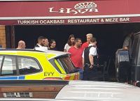 Μεσούτ Οζίλ: Του επιτέθηκαν με μαχαίρι, τον έσωσε ο Κολάσινατς (vid) Μεσούτ Οζίλ: Του επιτέθηκαν με μαχαίρι, τον έσωσε ο Κολάσινατς (vid)