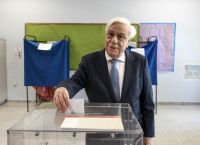 Εκλογές 2019: Η δήλωση του Προκόπη Παυλόπουλου μετά την ψήφο του (vid)