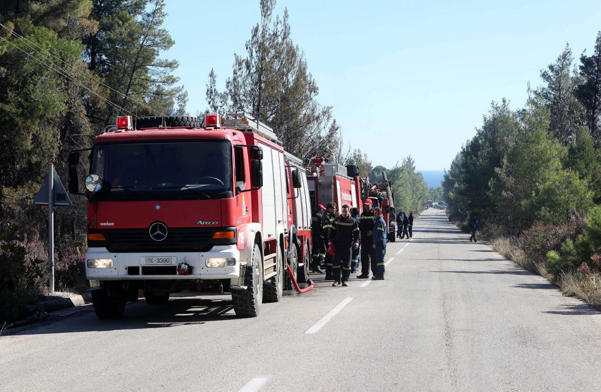 Φωτιά τώρα: Μεγάλη πυρκαγιά στον Ασπρόπουργο