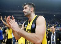 Ντούσαν Σάκοτα: Τέλος από την ΑΕΚ
