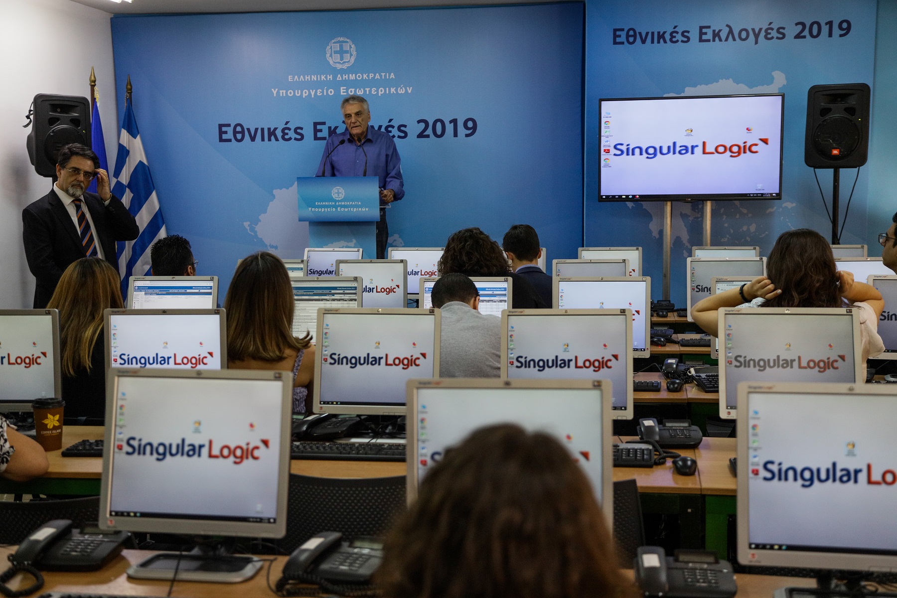 Αποτελέσματα εκλογών 2019: Πρωτιά ΝΔ – Εξακομματική Βουλή – Εκτός η Χρυσή Αυγή