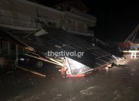 Νέα Πλάγια: Εικόνες από την ταβέρνα που σκοτώθηκε ο 8χρονος με τη μητέρα του (pics&vid)