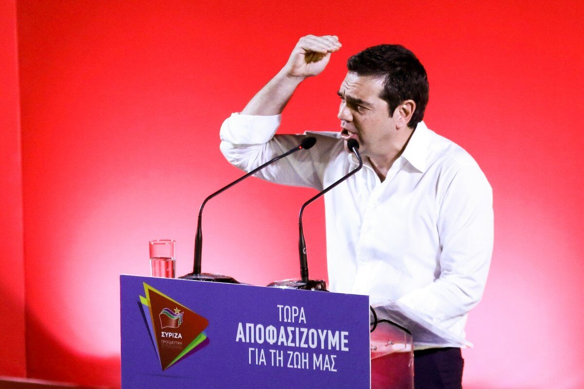 Αλέξης Τσίπρας: “Μπορούν οι άνθρωποι που μας χρεοκόπησαν να προσφέρουν ευημερία;”