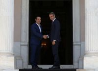 Κυριάκος Μητσοτάκης: Ορκίστηκε πρωθυπουργός – Παρέλαβε το Μαξίμου από τον Τσίπρα (pics&vids)
