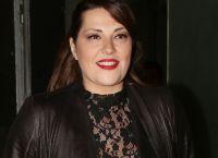 Κατερίνα Ζαρίφη: “Με κούρασαν οι ερωτήσεις για γάμους και παιδιά”