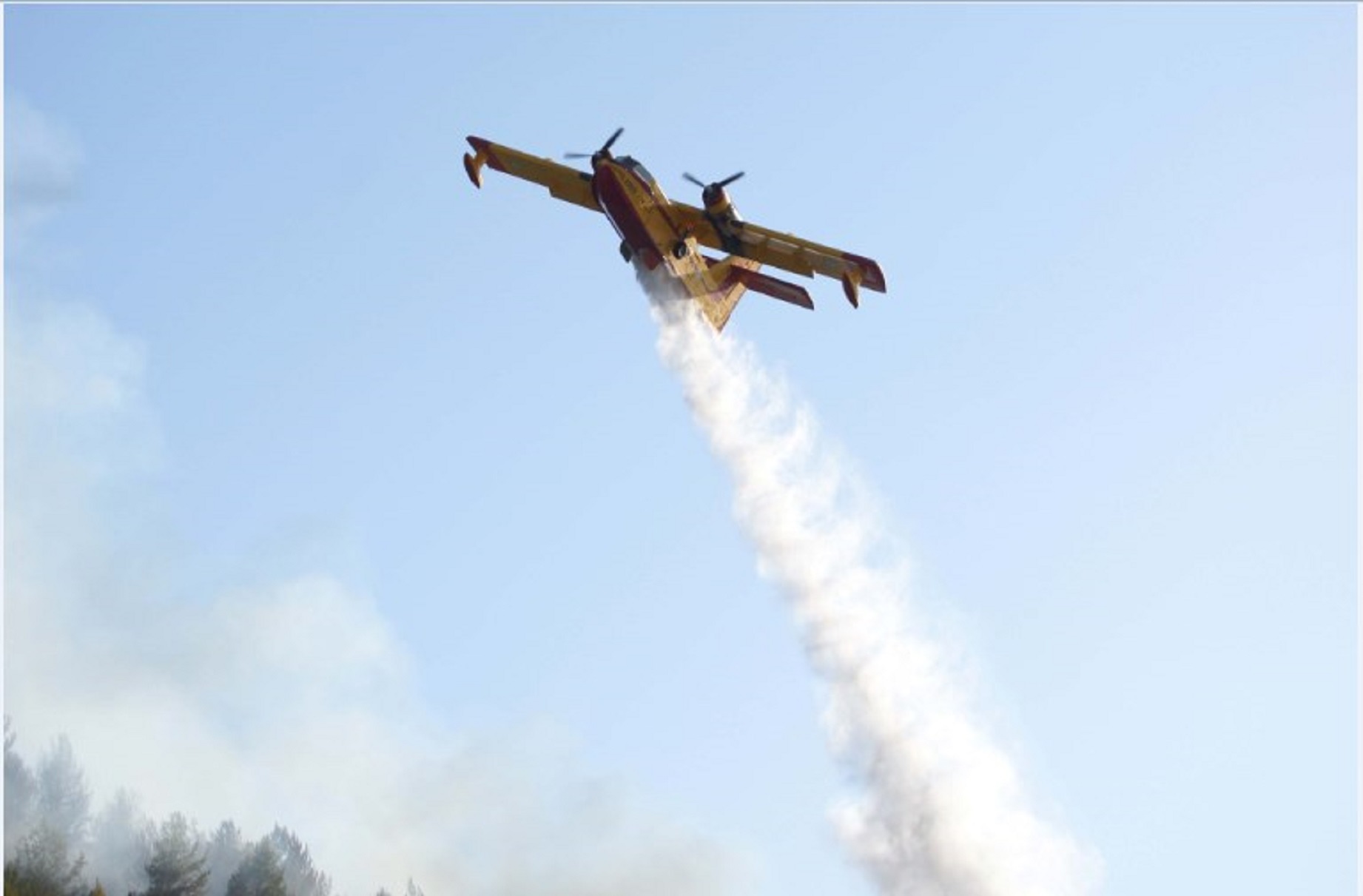 Φωτιά Εύβοια: Στην Ελλάδα τα ιταλικά Canadair – Πρόβλημα με τα κροατικά