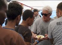 Ρίτσαρντ Γκιρ: “Ο Σαλβίνι είναι ένα μωρό Τραμπ” Ρίτσαρντ Γκιρ: “Ο Σαλβίνι είναι ένα μωρό Τραμπ”