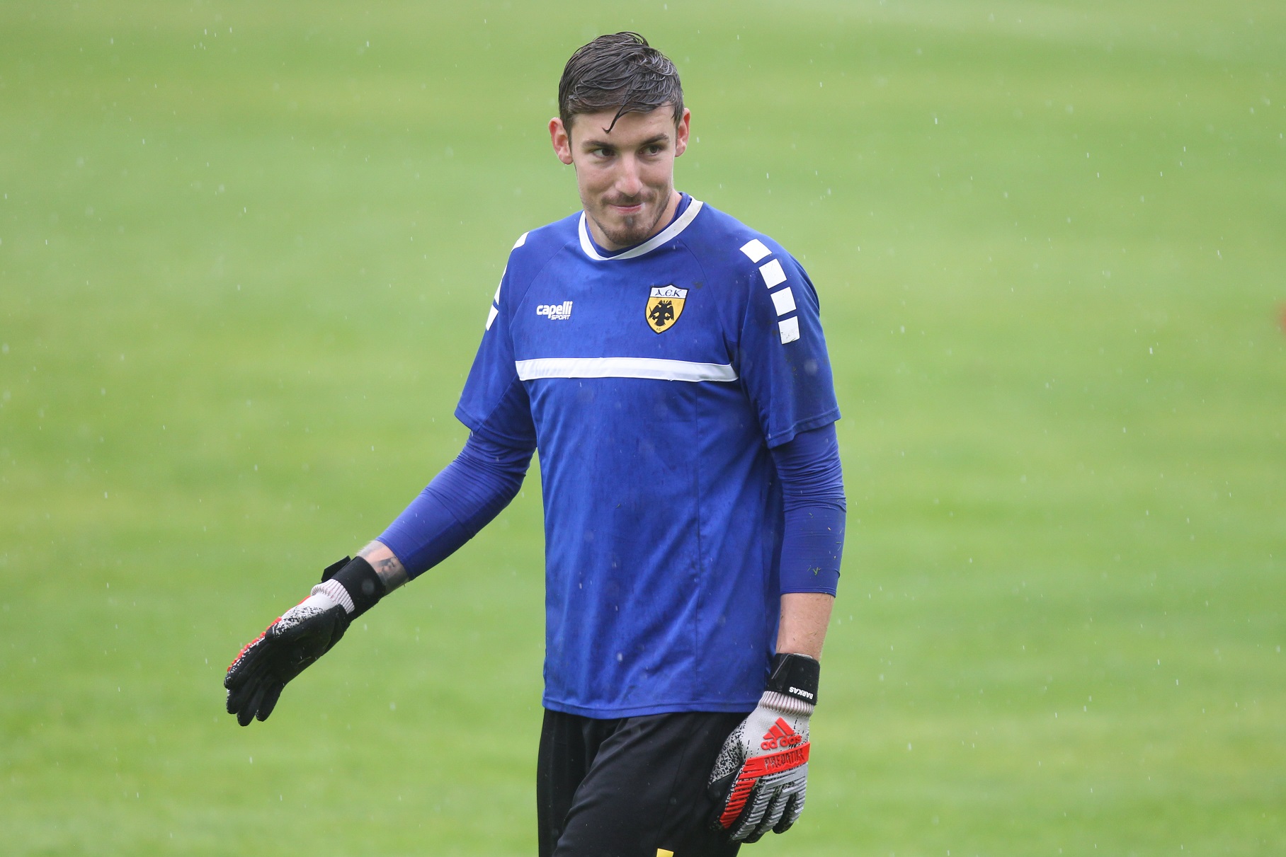 Βασίλης Μπάρκας: Ο κρίσιμος μήνας και οι πιθανότητες πώλησής του