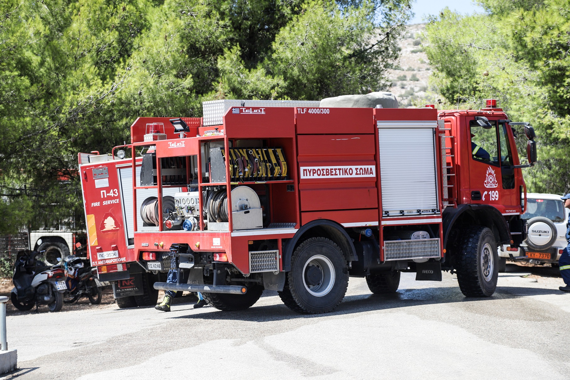 Φωτιά Αργολίδα: Ξέσπασε πυρκαγιά έξω από εγκαταλελειμμένο κτίριο