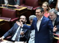 Αλέξης Τσίπρας: “Κ. Μητσοτάκη Σας προκαλώ να συστήσετε εξεταστική επιτροπή για τη Novartis”