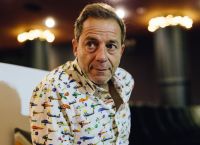 Δημήτρης Λιγνάδης: Επίσημα ο νέος καλλιτεχνικός διευθυντής του Εθνικού Θεάτρου Δημήτρης Λιγνάδης: Επίσημα ο νέος καλλιτεχνικός διευθυντής του Εθνικού Θεάτρου