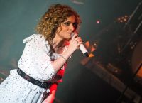 Ελεωνόρα Ζουγανέλη “Καλό μεσημεράκι”: “Δεν συμφωνώ πάντα με όσα κάνει ο πατέρας μου”