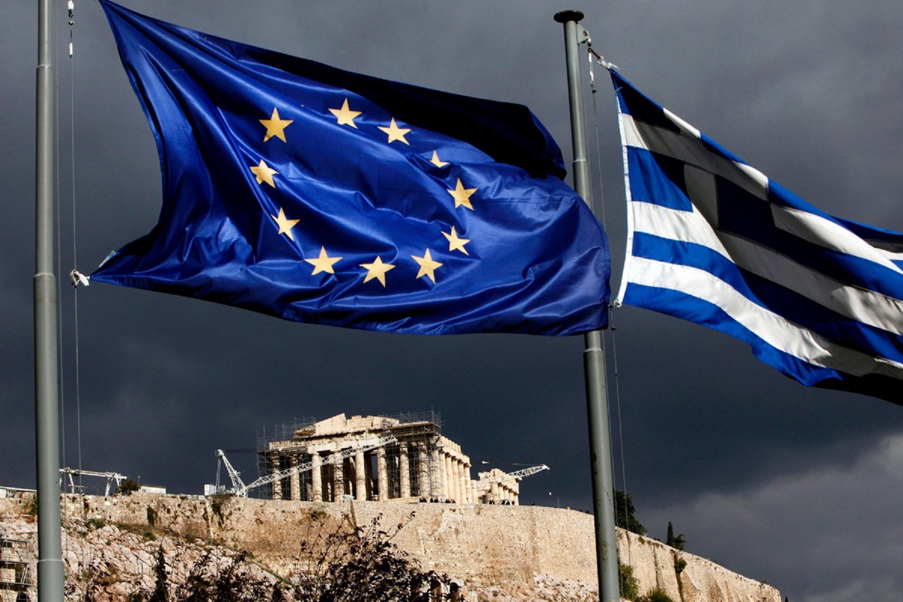 Ευρωβαρόμετρο: Πιο απαισιόδοξοι για το μέλλον της ΕΕ οι Έλληνες
