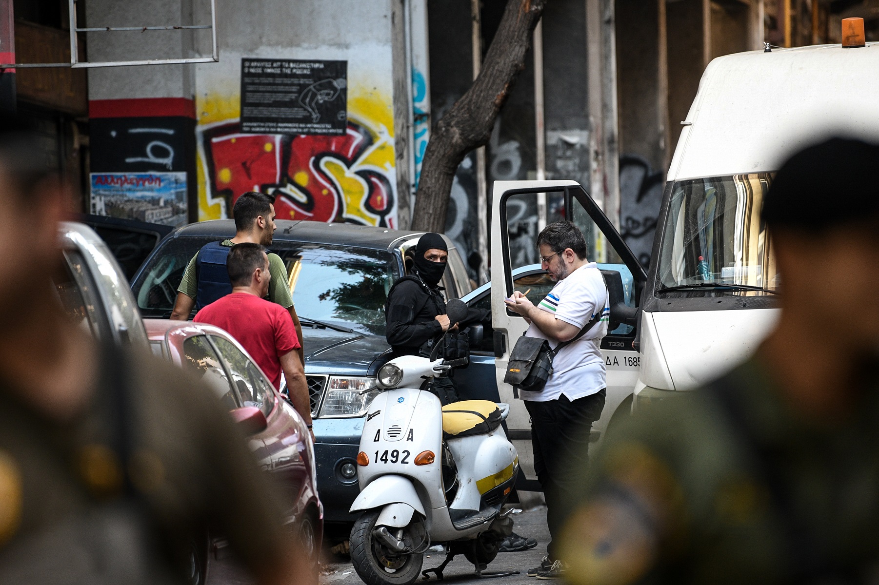 Εξάρχεια: Ο απολογισμός από την επιχείρηση «σκούπα»